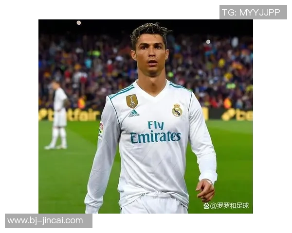 足球明星墨皇马的辉煌历程与未来展望解析